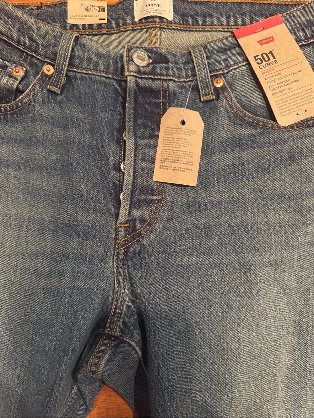 Levi’s 501 Curve Rhinestone Jeans – Women’s 31x30, NWT - Picture 3 of 8